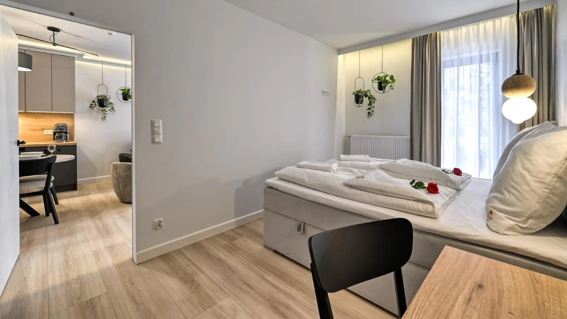 Apartamenty Belle View - Centrum - By Royal Aparts Szklarska Poreba 0*,  Poland