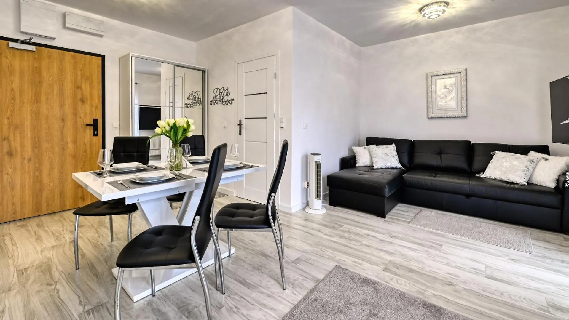 Apartamenty Belle View - Centrum - By Royal Aparts Szklarska Poreba 0*,  Poland